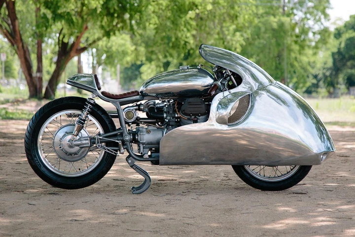 Moto Guzzi Ambassador Turbo by Craigh Rodsmith