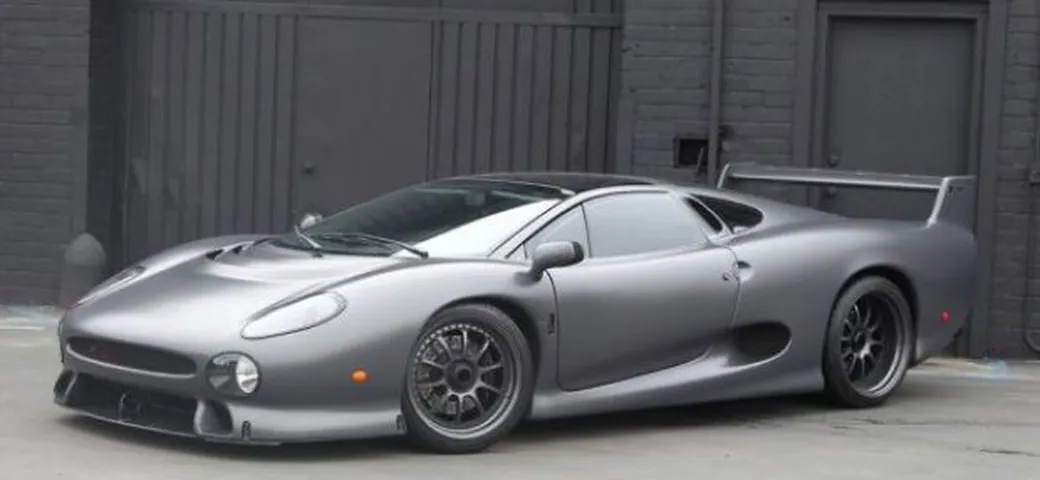 Jaguar: all'asta una rarissima XJ220 S - Barrett-Jackson 2012