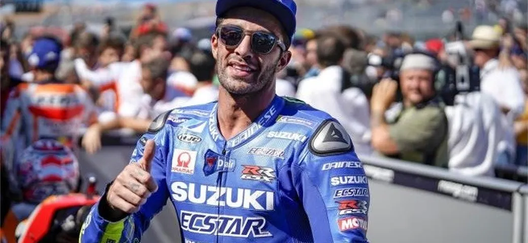 Aragon, Iannone a podio 