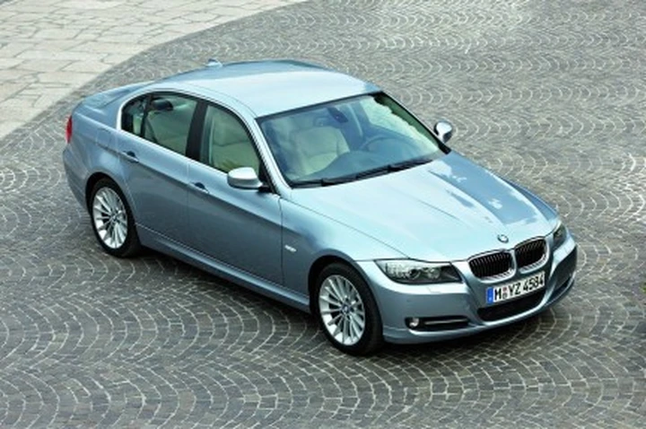 BMW serie 3 E90 restyling: comunicato stampa