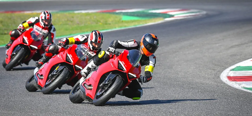 Ducati Riding Experience 2023: tutte le info