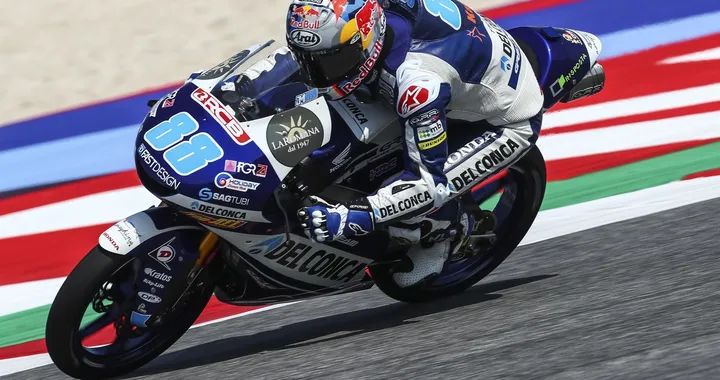 Moto3, pole-record di Martin. Ma il Bez è lì. Arbolino in prima fila
