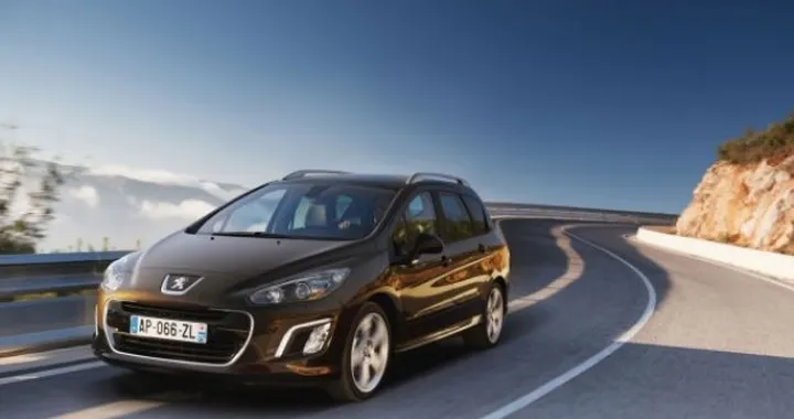 Peugeot 308: il restyling anche per le Station Wagon e Cabriolet