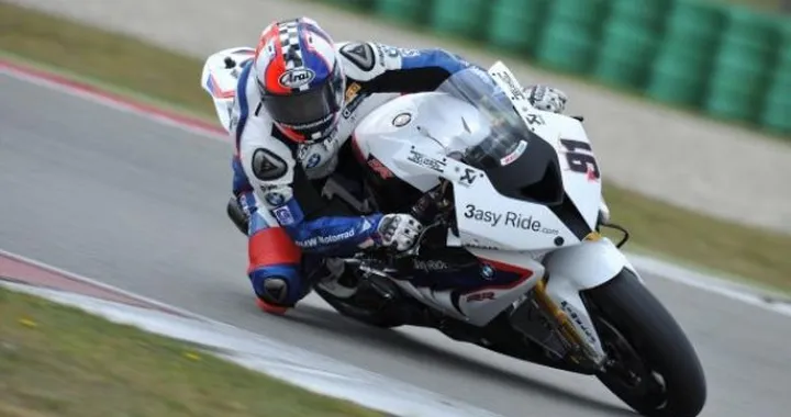 WSBK, Donington: le squadre BMW a caccia di punti pesanti in Inghilterra