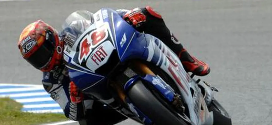 Test MotoGP Jerez: Lorenzo vola, Rossi in scia, Melandri in terra