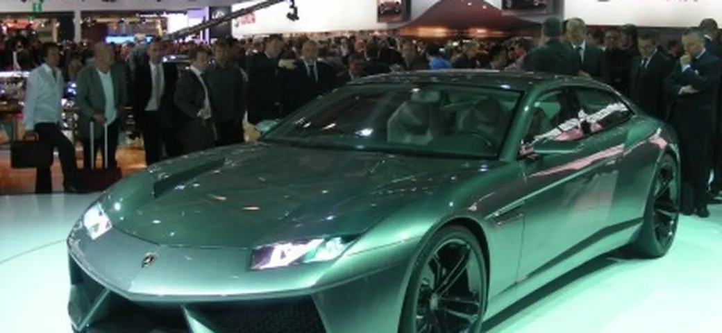 Lamborghini Estoque: potrebbe debuttare nel 2011