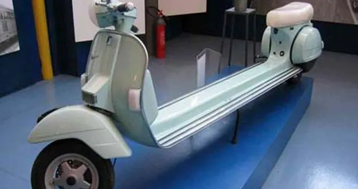 Vespa PX Maxi