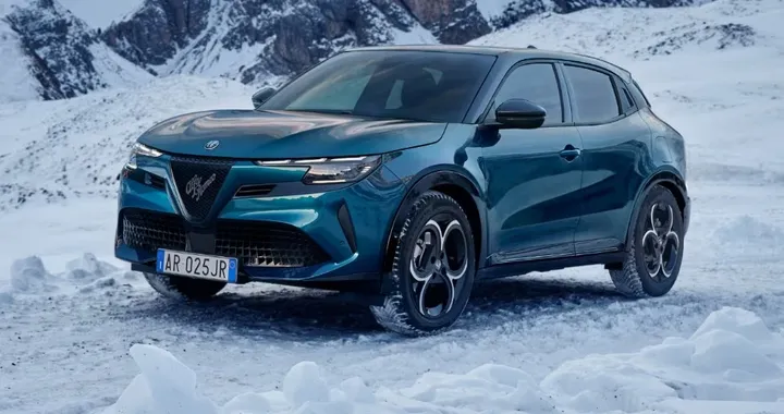 Alfa Romeo Junior Q4, con la trazione integrale per conquistare l'Europa