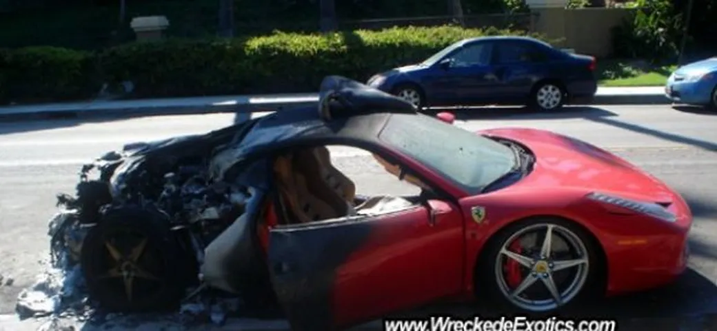 Ferrari 458 Italia: richiamo ufficiale per i casi di combustione
