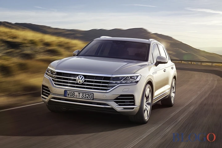 Volkswagen Touareg: 4 ruote sterzanti per una grande agilità