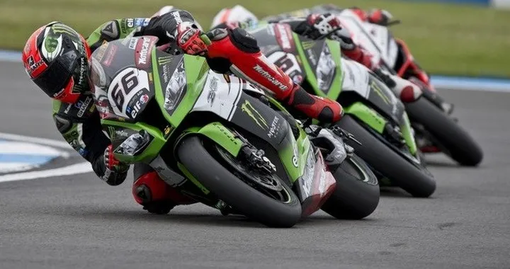SBK Magny Cours 2015: Sykes su Rea nelle FP1