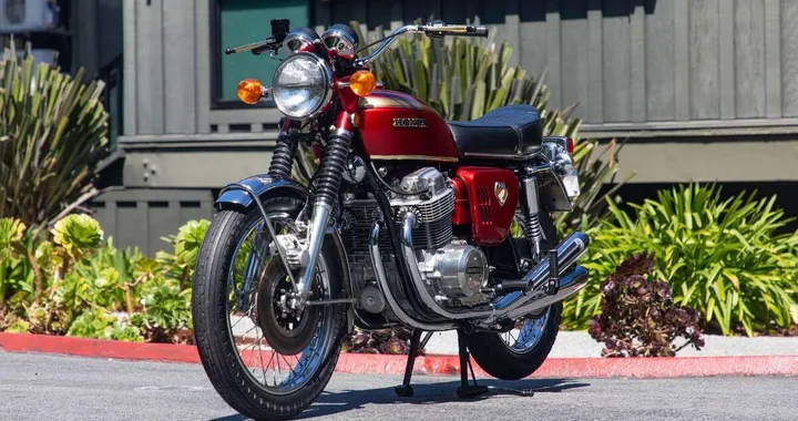 REB Concours 2023: elette la moto più innovativa e quella più emozionante