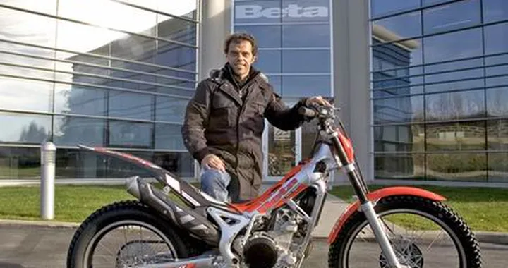 Capirossi si diverte ad allenarsi con la Beta Rev 4T