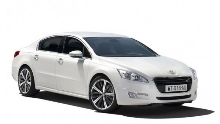 Peugeot-Citroën: prestito europeo da 200 milioni per le ibride plug-in