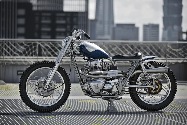 Kawasaki W650: l’esclusiva one-off realizzata da 2LOUD Custom [FOTO]
