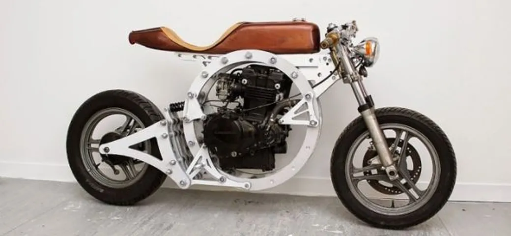 Moto su misura da assemblare con la stampa 3D