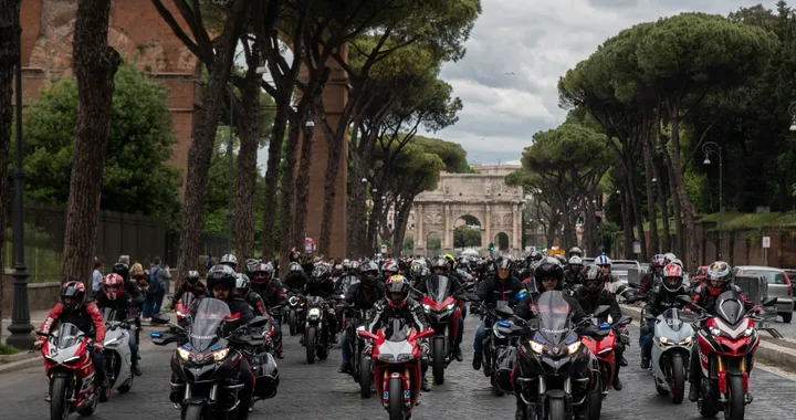 Ducati "We Ride As One", il raduno "globale"
