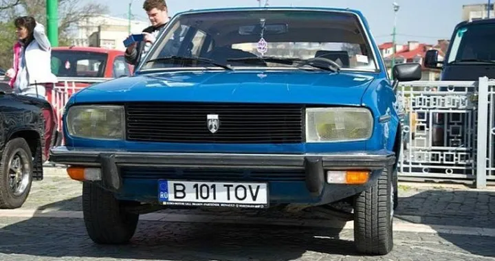 Dacia: immagini ed informazioni sulla 2000 di Ceausescu