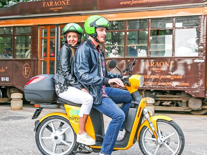E-scooter sharing di Mimoto a Milano, i clienti lamentano problemi