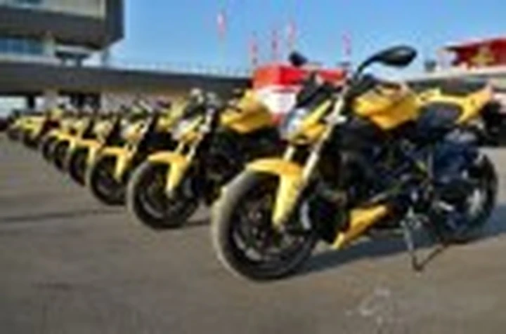 Ducati Streetfighter 848 2012: Live Test