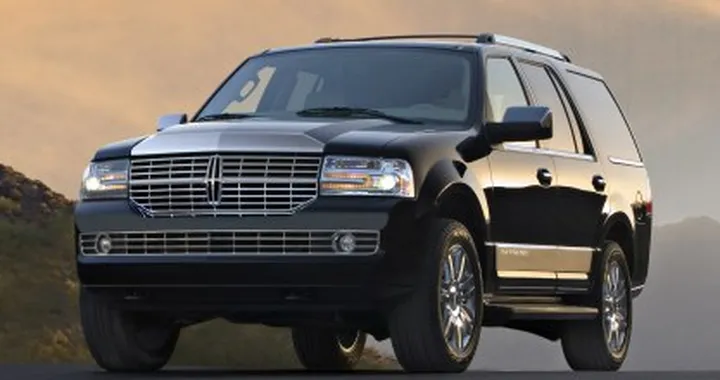 Lincoln Navigator 2007 - la calandra più grande del mondo ?