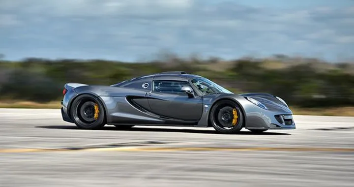 Hennessey Venom GT: a 435 km/h è (quasi) record di velocità