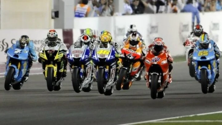 MotoGP: ecco le entry list ufficiali per la stagione 2011 nelle tre categorie