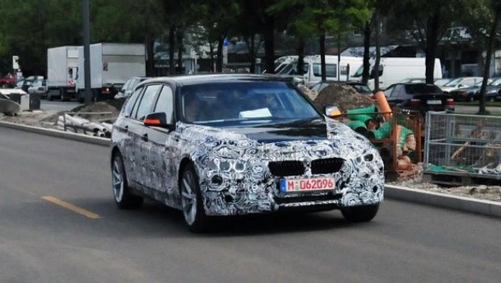Foto spia nuova BMW Serie 3 Touring