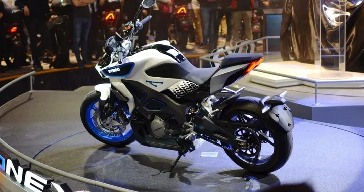 L'elettrica RevoNEX di Kymco avrà l'ABS
