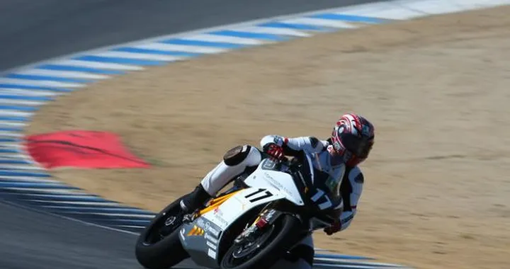 Un giro di pista a Laguna Seca con la Mission R