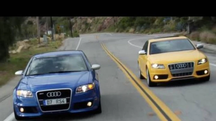 Video: Audi S4 contro Audi RS4
