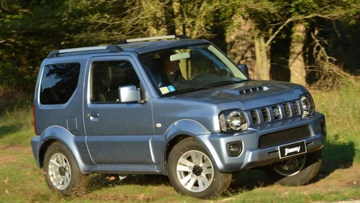 Suzuki Jimny Evolution: nuovo look ed interni rinnovati