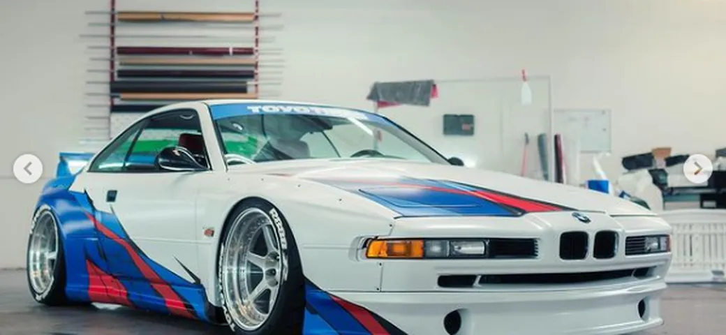 BMW 850ci: che grinta con il bodykit Pandem e la livrea M