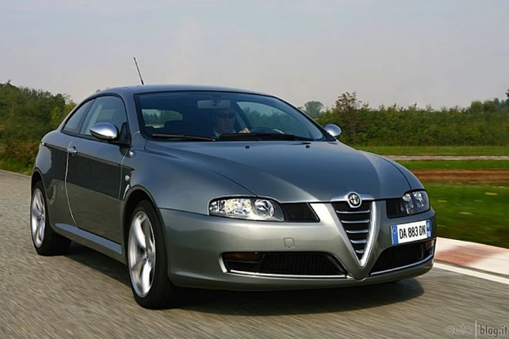 Alfa Romeo GT