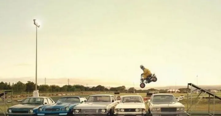 Foto del giorno: stuntman senza futuro?