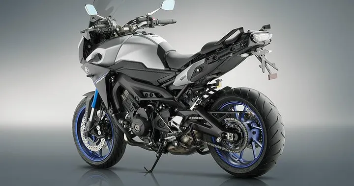 Yamaha MT-09 Tracer: linea accessori Rizoma