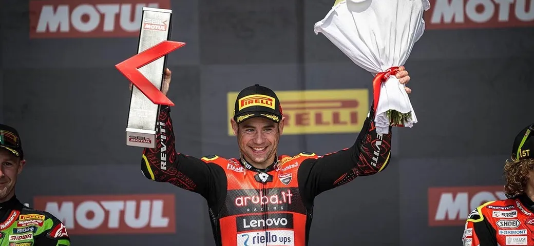 SBK Argentina, Bautista allunga: 