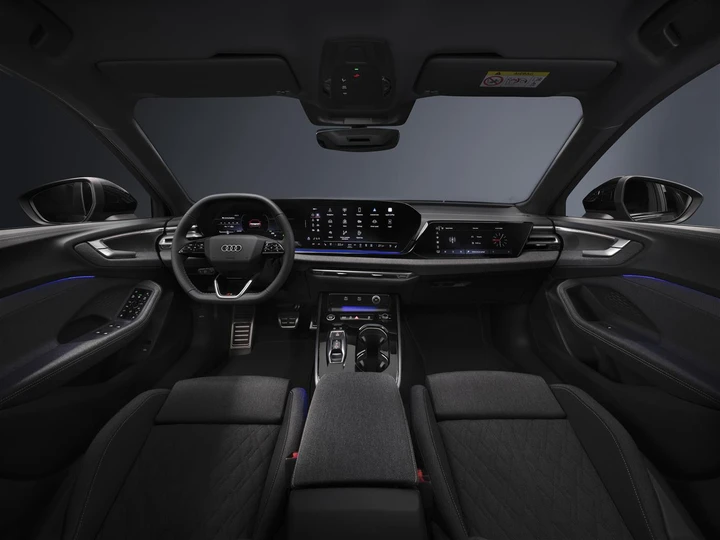 nuova Audi A5 2024 interni