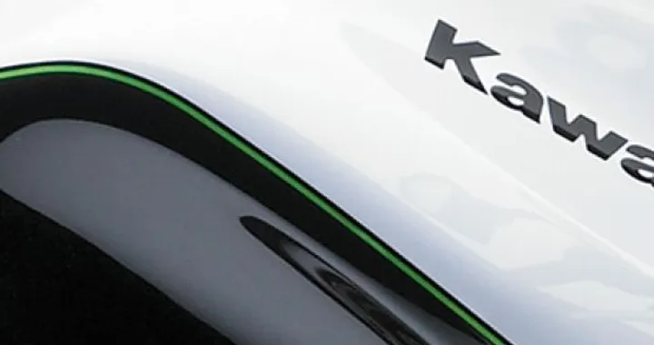 In arrivo la Kawasaki Z750R 2011