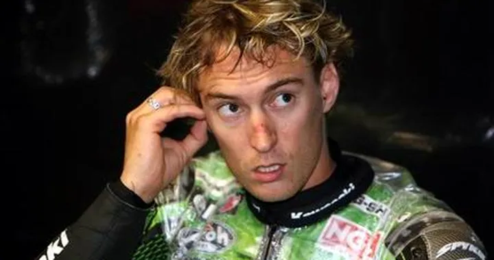 Donington Warm-Up: West il mago della pioggia