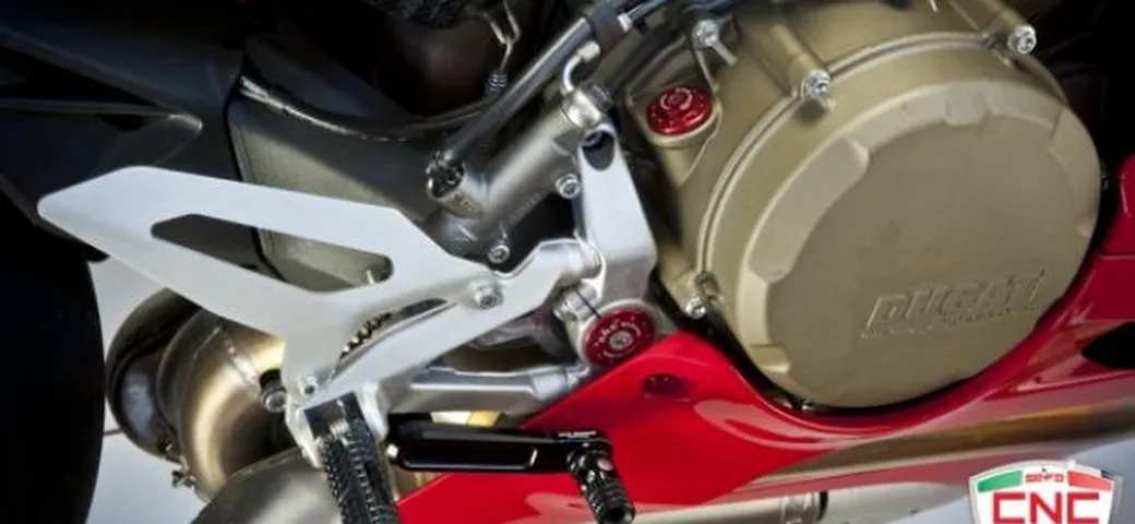 CNC Racing: 59 accessori per la 1199 Panigale