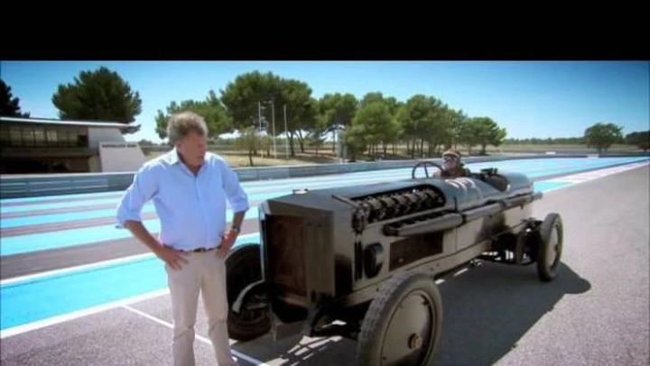 Video: Jeremy Clarkson Powered Up
