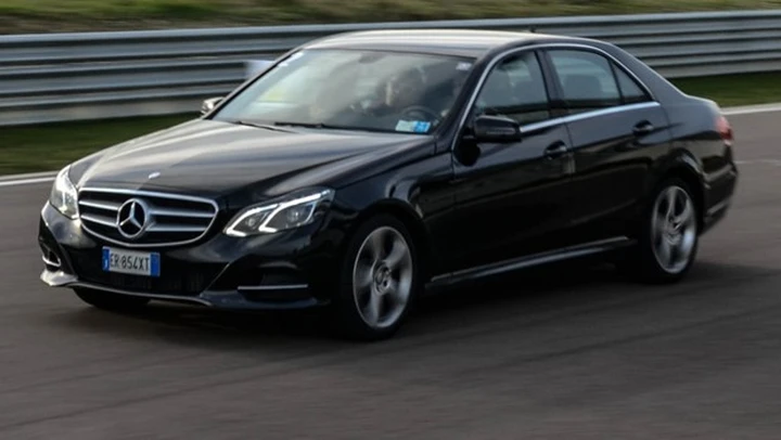 Mercedes Classe E ibrida: prezzi e prova della BlueTec Hybrid