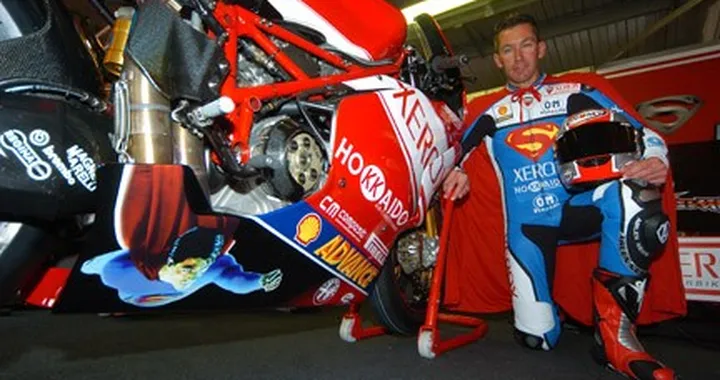 Troy Bayliss in Ducati fino al 2008