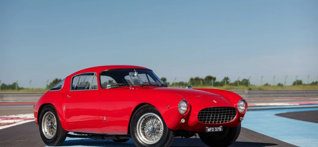Guikas Collection: all'asta 75 rarissime supercar
