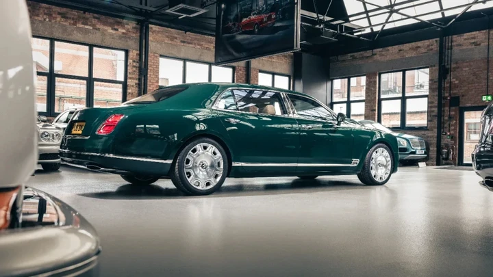L'ultima Bentley commissionata dalla regina Elisabetta II