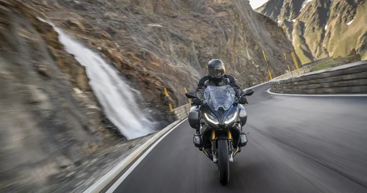 BMW R 1250 RS pronta al debutto italiano