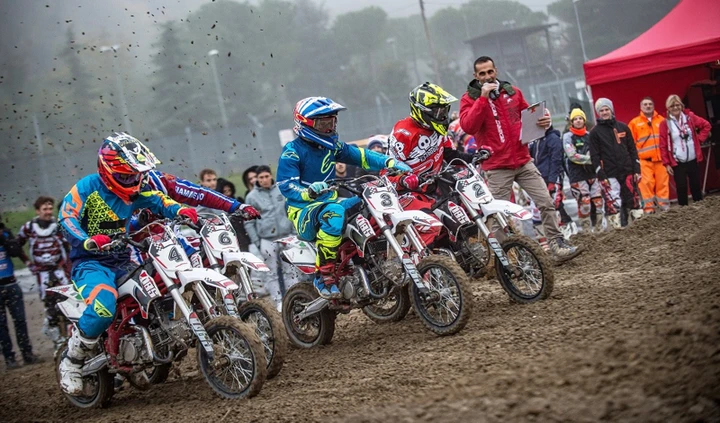 Beneficenza: al Moto Cross Village di Ferrara torna Ride For Life