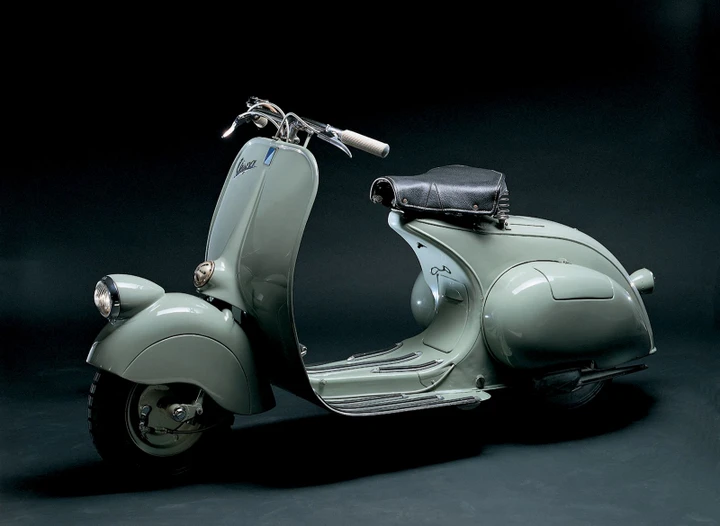 Vespa 'Faro Basso'