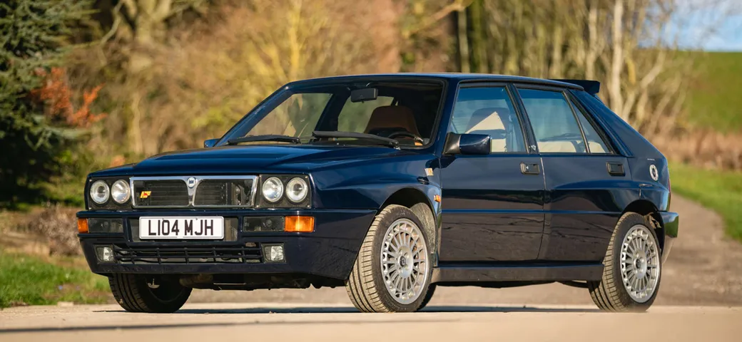La Lancia Delta HF Integrale EVO II di Rowan Atkinson va all'asta